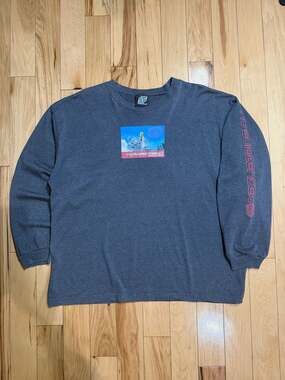 Vintage 00s No Surrender Snow Boarding Long Sleeve Shirt
